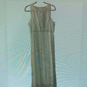 Elegant Gray Sleeveless Dress